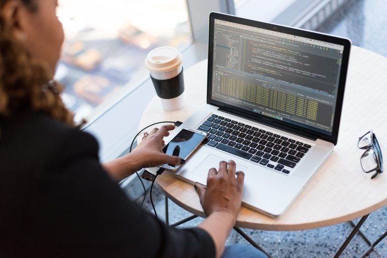 What is VPS hosting?