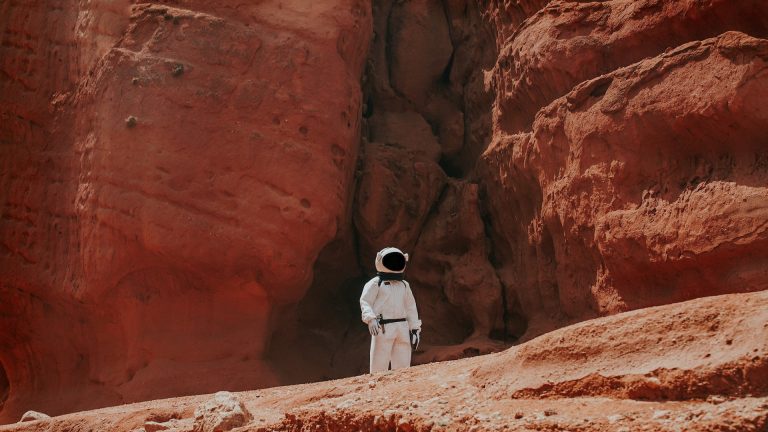 2023: Traveling and living your first year on Mars