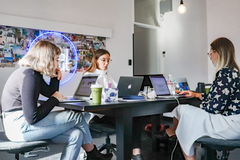 5 Tips for Sending Effective Emails For Your Business