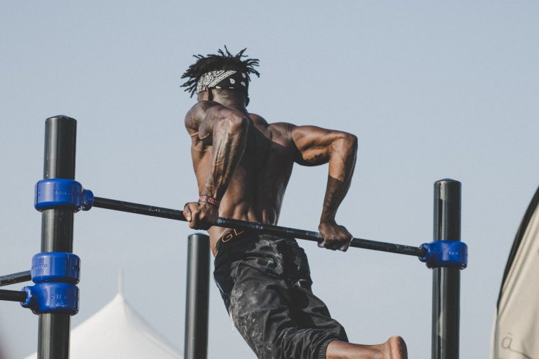 Biphasic Training: How Two Workouts a Day Can Keep You Fitter and Healthier: staying fit even if your busy
