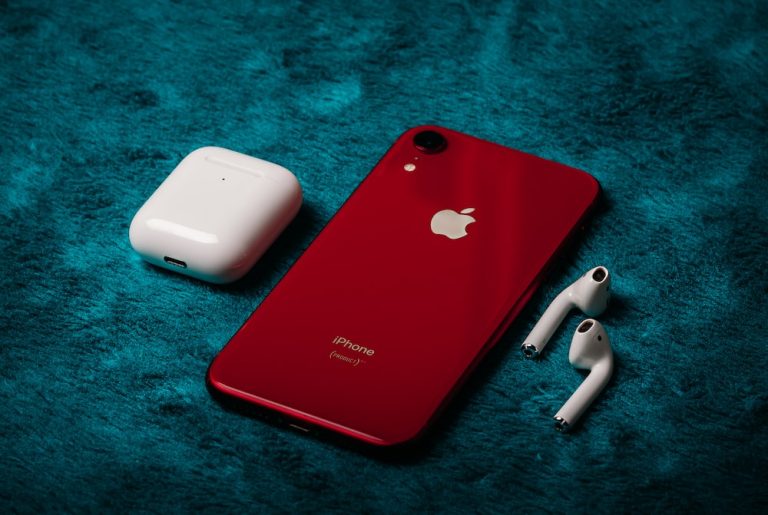 Is The Iphone Xr Still Worth Buying?