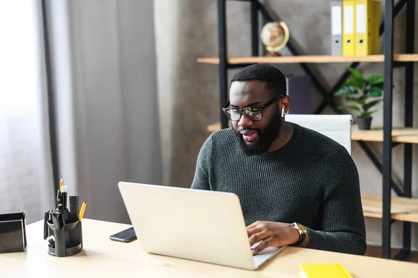 VPS vs Shared Hosting: Which One Should Nigerian Businesses Choose?